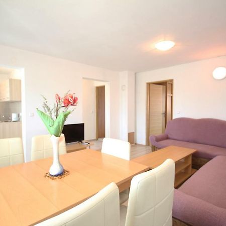 Apartmani Bradaric Пула Экстерьер фото